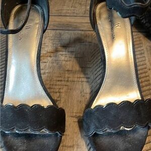 Worthington Black Scalloped Heels
